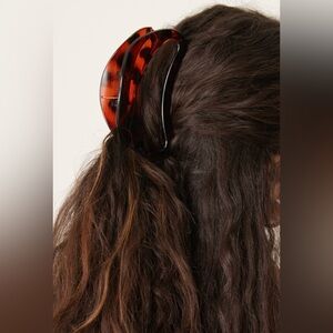 NWT Free People Tortoise Shell Hair Claw